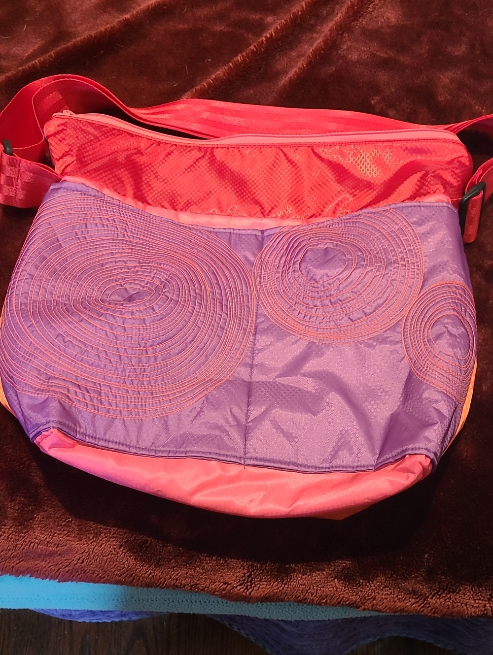 NWOT - Colourful Lightweight Crossbody Bag with a Red Strap